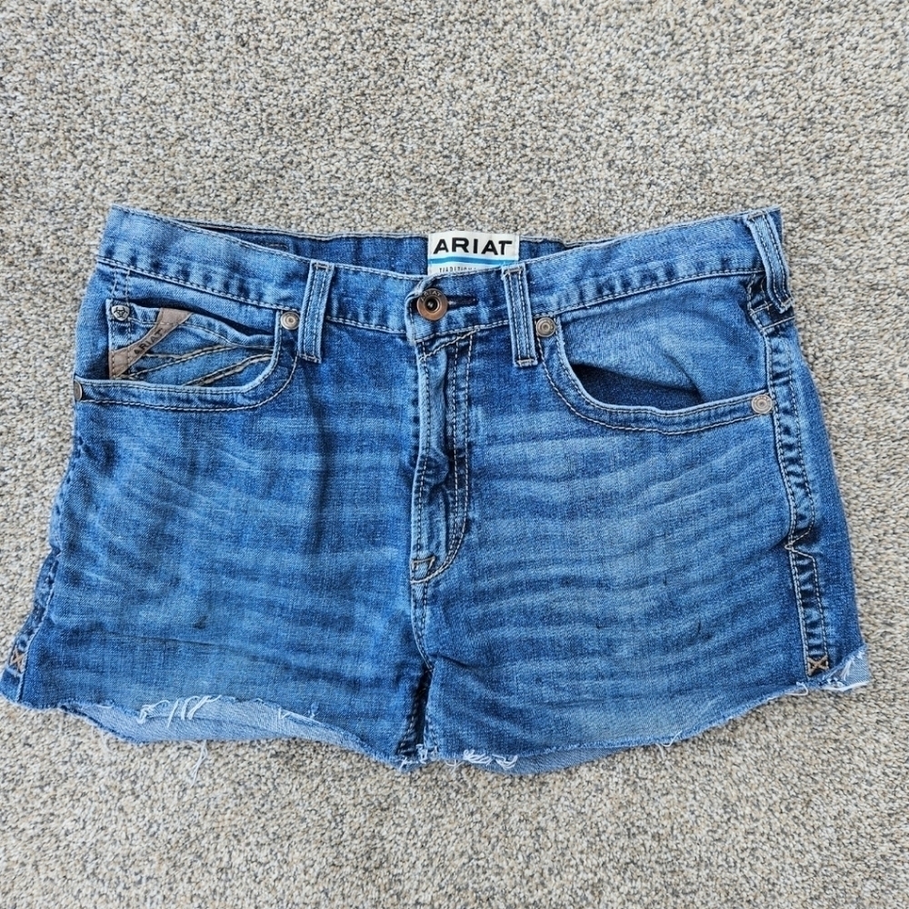 Ariat M2 Jeans Shorts Blue Tag Cut-Off Medium Wash Denim Size 35